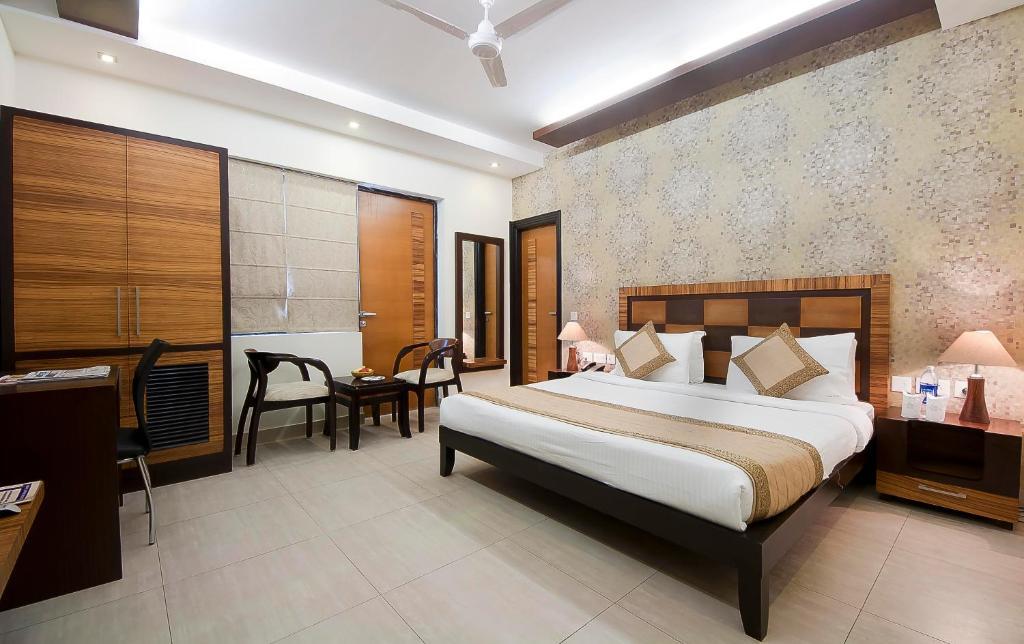 Royal Residence Gurgaon Bagian luar foto